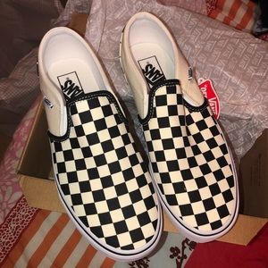 ⚡️SOLD⚡️Checkered Vans